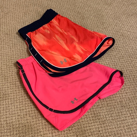 2 for $20!!! *LIKE NEW* Under Armour Athletic Running Shorts - Medium - Picture 2 of 4